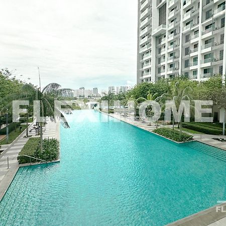 Netflix-Designed Studio Home At Cybersquare, Cyberjaya By Flexihome-My Екстериор снимка