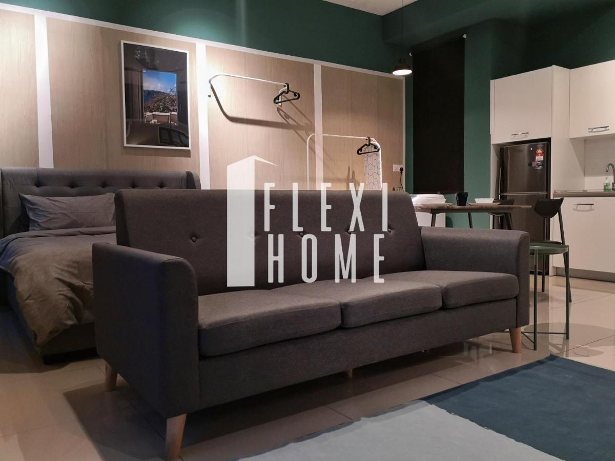 Netflix-Designed Studio Home At Cybersquare, Cyberjaya By Flexihome-My Екстериор снимка