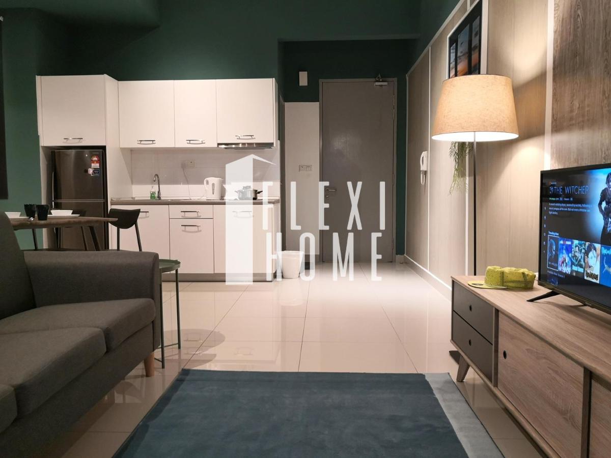 Netflix-Designed Studio Home At Cybersquare, Cyberjaya By Flexihome-My Екстериор снимка